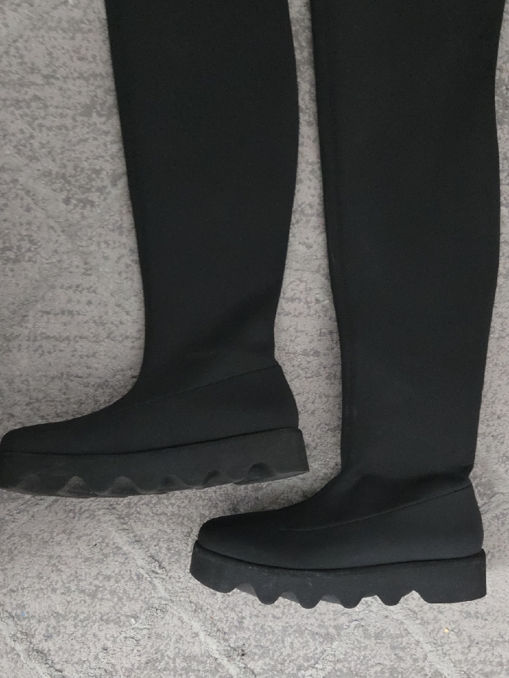 Issey Miyake × UN Bounce over the knee boots Size 37 (US 7) Black 1.5" platform - Picture 8 of 9